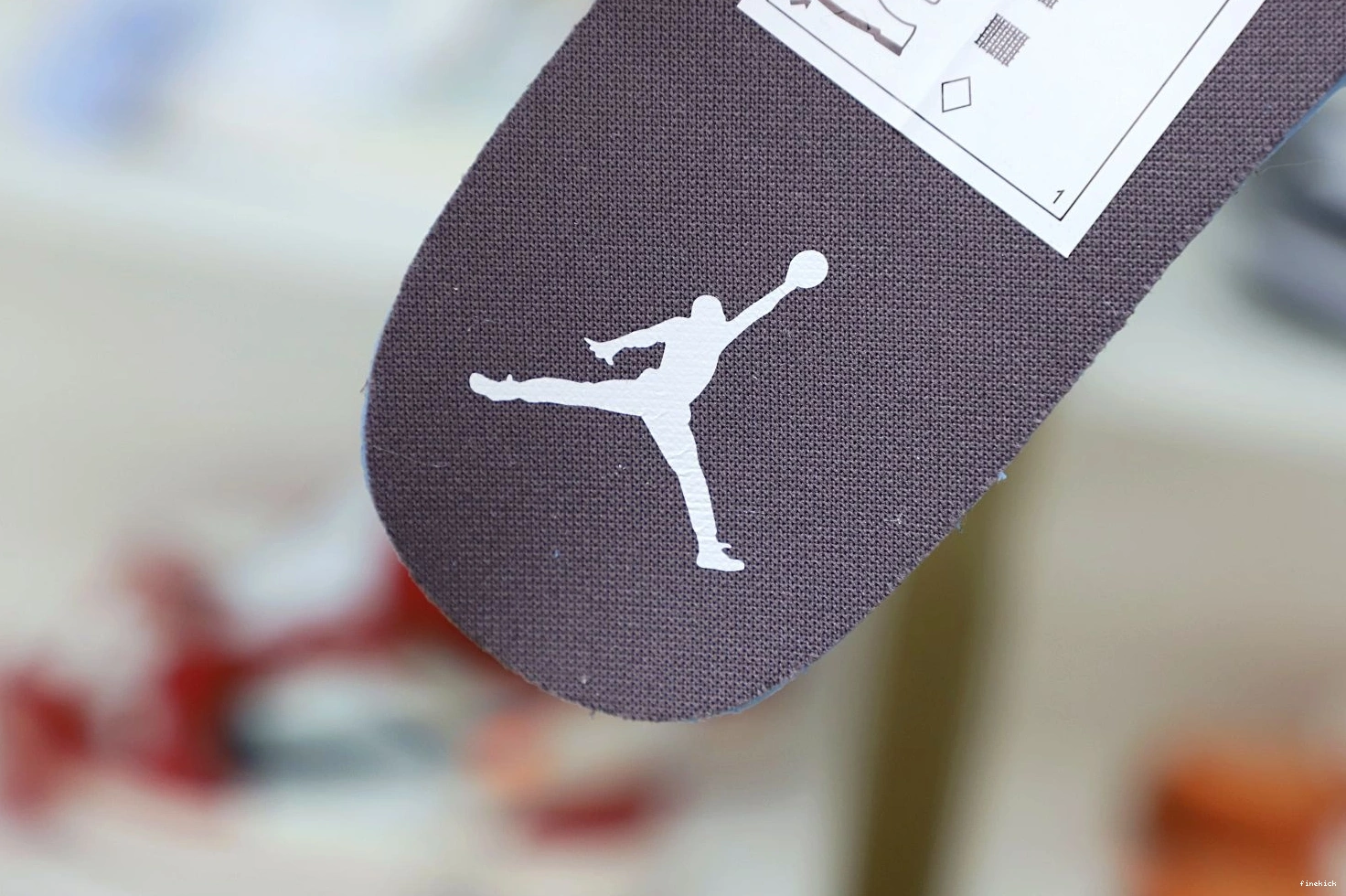 AIR X WMNS 3 MANIÉRE JORDAN 0105